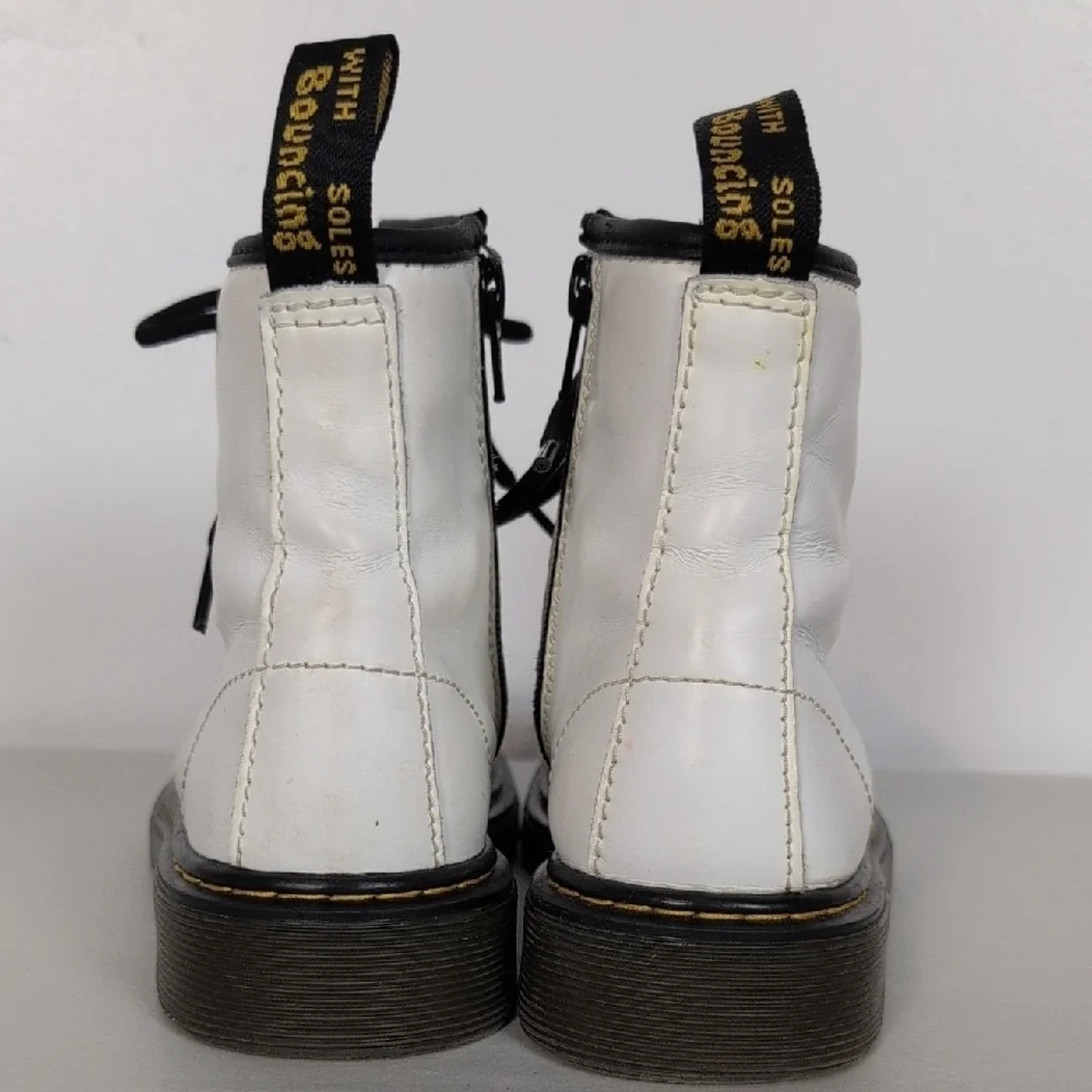 Dr. Martens AirWair Zavala Boots